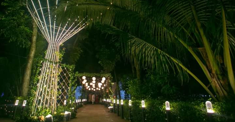 অবসর উপভোগে ঢালিস আম্বার নিবাস রিসোর্ট