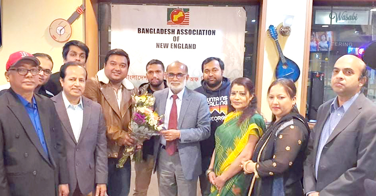 ‘প্রবাসে দেশের বিরুদ্ধে অপপ্রচারকারীদের উপযুক্ত জবাব দিতে হবে’