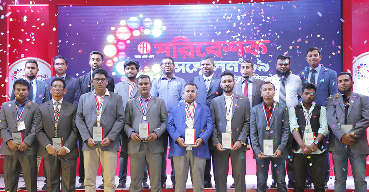 রিগ্যাল ফার্নিচারের পরিবেশক সম্মেলন অনুষ্ঠিত