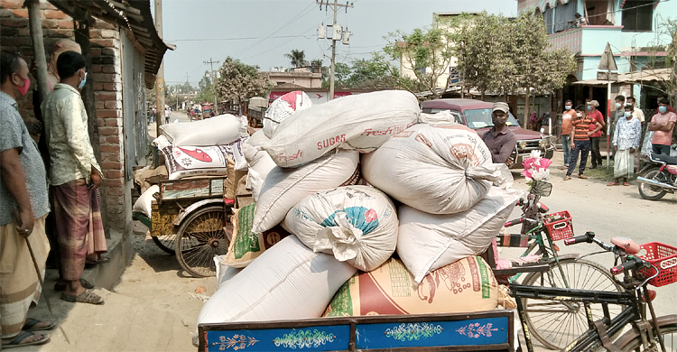 গুদামে মিলল ৪৩০০ কেজি সরকারি চাল