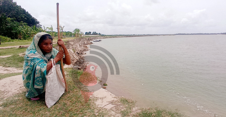 ‘ঘর হারাইলি হাবিডুবি খাবানি, আমাগে গাঙডা ইট্টু বাইন্ধ্যা দ্যান’