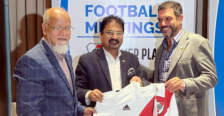 বাংলাদেশে একাডেমি করতে আগ্রহী আর্জেন্টাইন ক্লাব রিভারপ্লেট