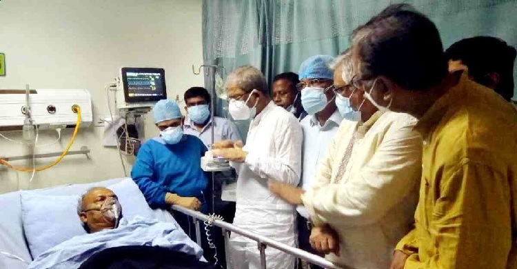 Rizvi hospitalised after heart attack