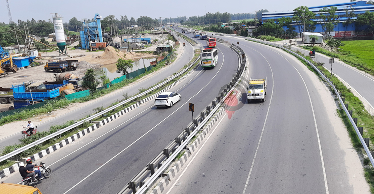 ফাঁকা ঢাকা-টাঙ্গাইল মহাসড়ক