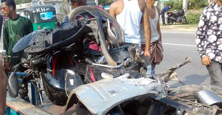 ঈদের দিন সড়কে ঝরল ১০ প্রাণ