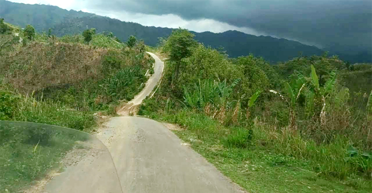 পাহাড়ি সড়কে সিরিজ ডাকাতি, মোটরসাইকেল ছিনতাই