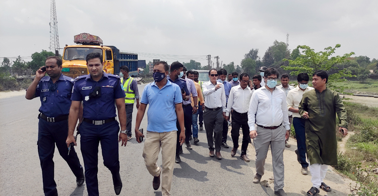 ঈদযাত্রা নির্বিঘ্ন করতে ঢাকা-টাঙ্গাইল মহাসড়ক পরিদর্শন