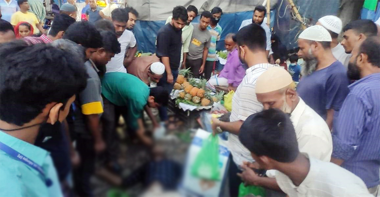 সওজের উচ্ছেদ অভিযান, মালামাল সরাতে গিয়ে হকারের মৃত্যু