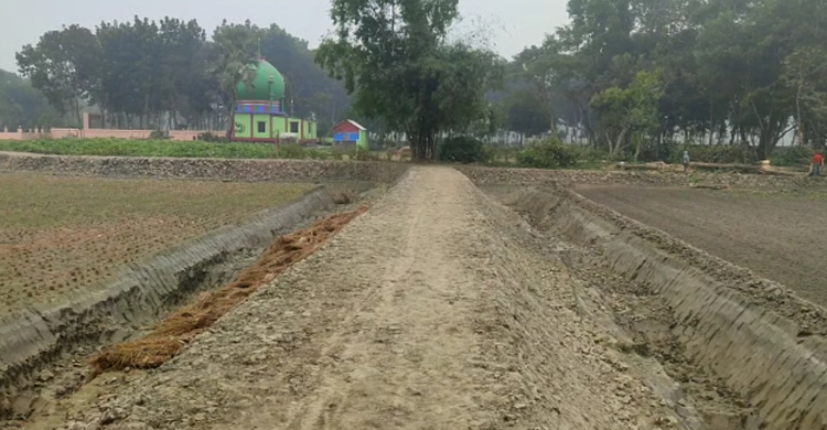 ২৫ বছর পর প্রবাসীদের অর্থে হলো ২ গ্রামের কবরস্থানে যাওয়ার রাস্তা