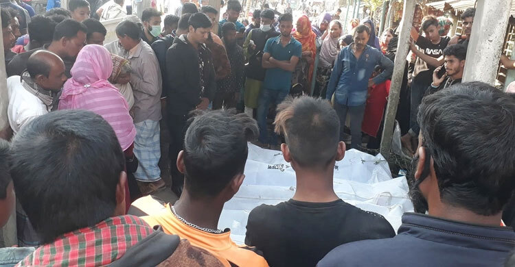 6 of a family killed in road accident