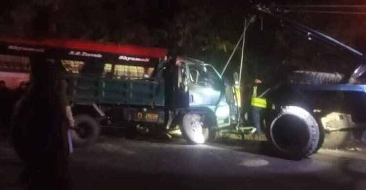 Truck-bus collision kills 3