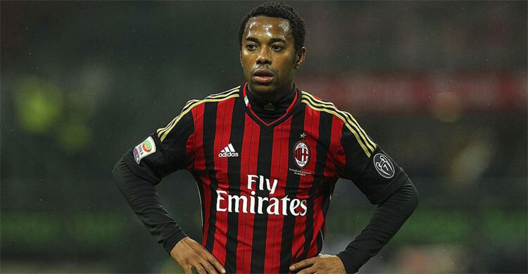 ধর্ষণের অপরাধে রবিনহোকে কারাদণ্ড দিতে ব্রাজিলকে অনুরোধ ইতালির