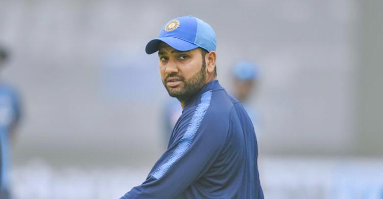 রোহিতের অন্যরকম ‘ট্রিপল অ্যান্ড হাফ’