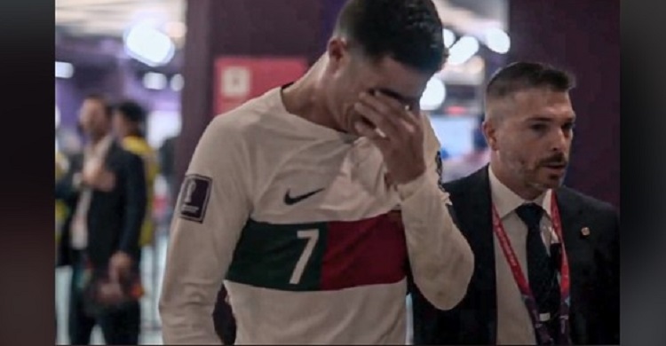 চোখের জলে বিশ্বকাপ থেকে বিদায় নিলেন রোনালদো