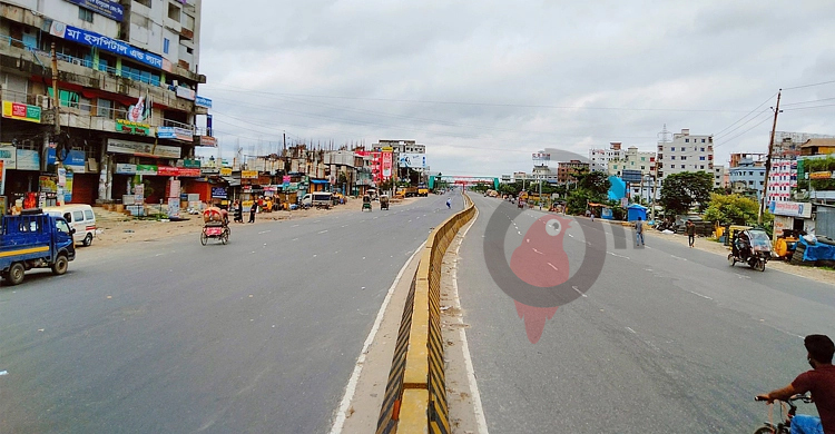 কঠোর বিধিনিষেধে ফাঁকা ঢাকা-চট্টগ্রাম মহাসড়ক