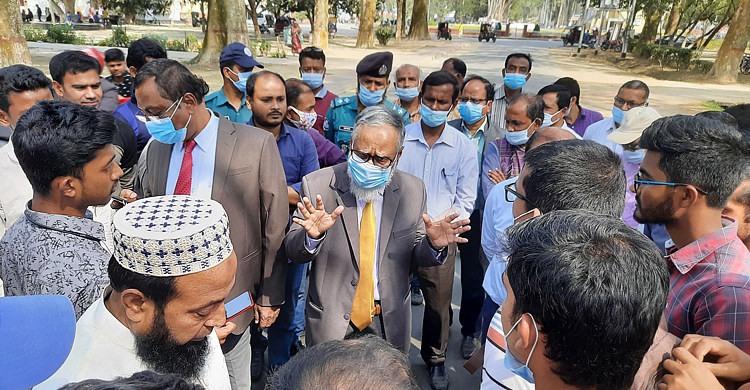হলের সিট ভাড়া মওকুফের আশ্বাস রাবি উপাচার্যের