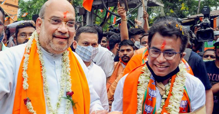 অমিত শাহের কাছে কাজ চেয়ে ট্রলের শিকার রুদ্রনীল