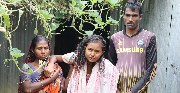 সন্তানের জন্য বাঁচতে চান অগ্নিদগ্ধ রুনা