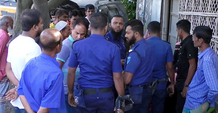 বিয়ের জন্য ডেকে বন্ধুদের নিয়ে কিশোরীকে সংঘবদ্ধ ধর্ষণ