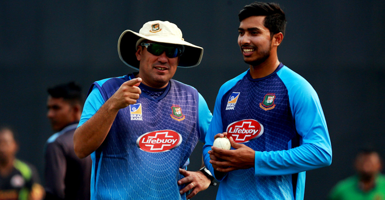 পাকিস্তান সিরিজে ব্যাটিং অর্ডার কি হবে, বললেন ডোমিঙ্গো