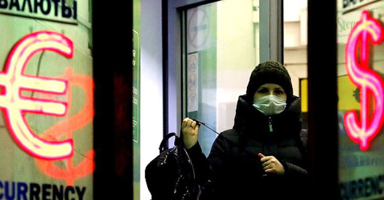 West to cut some Russian banks off from Swift