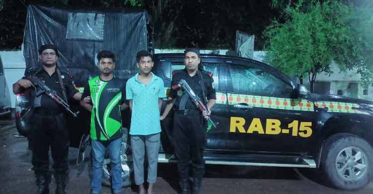 কক্সবাজারে মোটরসাইকেল চোরচক্রের প্রধানসহ গ্রেফতার ২