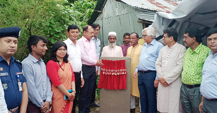 বন্যায় ক্ষতিগ্রস্তদের ঘর করে দিচ্ছে ঢাকা ইউনিভার্সিটি অ্যালামনাই