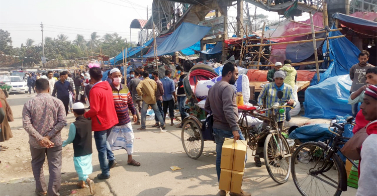সিদ্ধিরগঞ্জে তিন শতাধিক অবৈধ স্থাপনা উচ্ছেদ