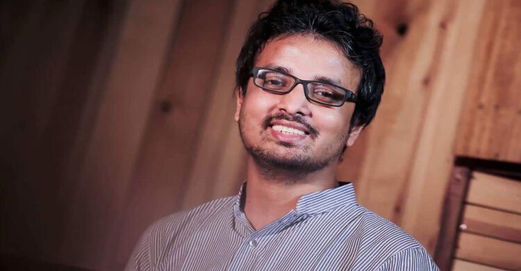 ছোটবেলার আক্ষেপগুলোই এখন আমাকে আনন্দ দেয়: সাদাত হোসাইন