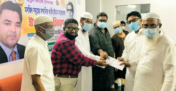 ইমাম ও খতিবদের আর্থিক অনুদান দিলেন সাঈদ খোকন