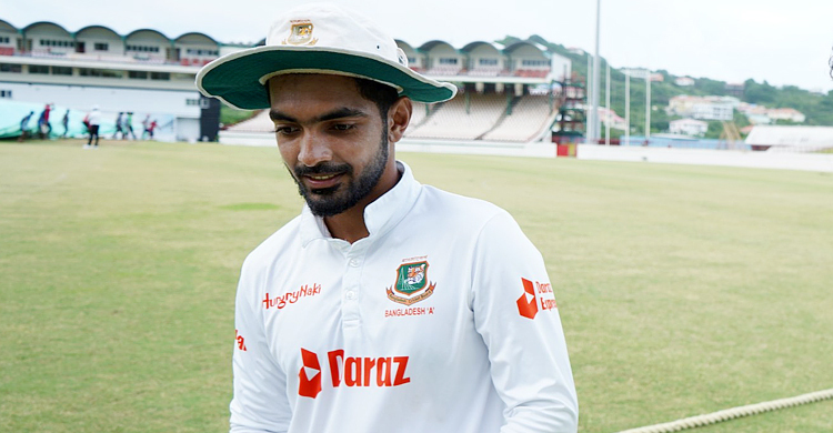 ক্যারিবীয়দের খাটিয়ে মারছেন সাইফ হাসান