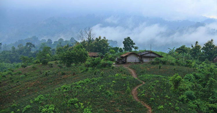 পাহাড়ে হঠাৎ হাম রোগে ৫ শিশুর মৃত্যু