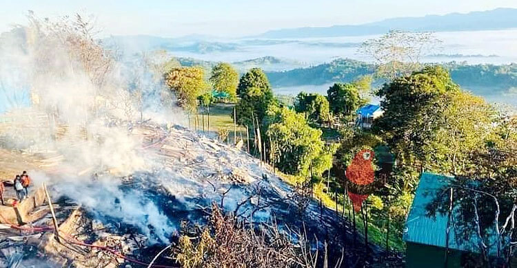 3 resorts gutted in fire at Sajek valley