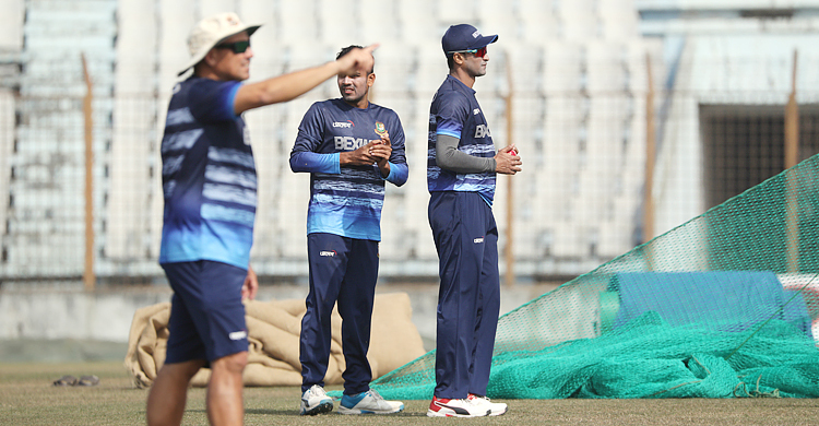 সাকিবকে খেলতে হিমশিম খেলেন ডোমিঙ্গো