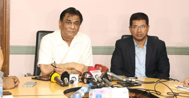 সুযোগ-সুবিধা বাড়ছে নারী ফুটবলারদের