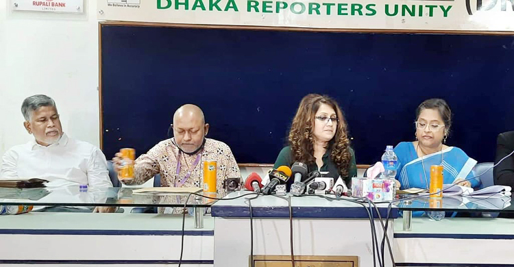 বিশ্ববিদ্যালয়ের নোংরা শিক্ষক রাজনীতির শিকার আমি : সামিয়া