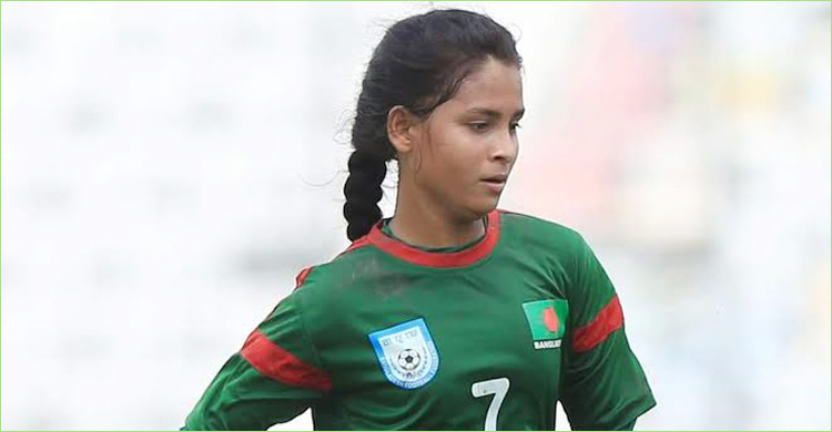 স্বাস্থ্যবিধি মেনে অনুশীলন করছেন পোস্টারগার্ল সানজিদা