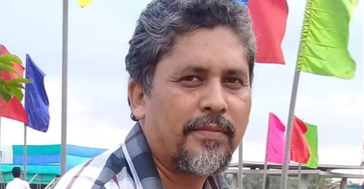 আওয়ামী লীগ নেতাকে দা দিয়ে কোপালেন স্ত্রী
