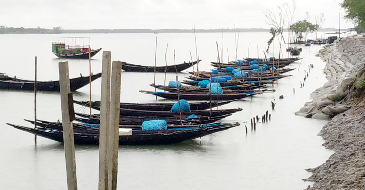 ঘূর্ণিঝড় ‘অশনি’ মোকাবিলায় প্রস্তুত সাতক্ষীরা