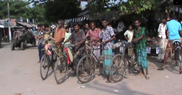 সাতক্ষীরার ঐতিহ্যবাহী যান হেলিকপ্টার