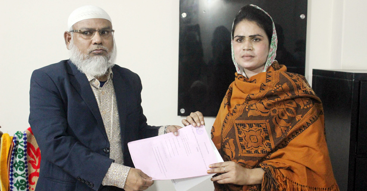 নির্বাচিত হয়ে সমাজের জন্য কিছু করতে চান তৃতীয় লিঙ্গের সাথী