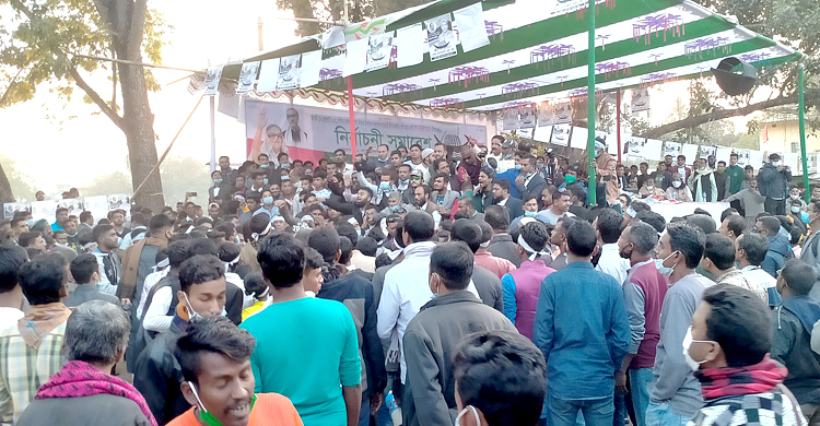 আ.লীগের নির্বাচনী সমাবেশে যুবলীগ স্বেচ্ছাসেবক লীগের সংঘর্ষ