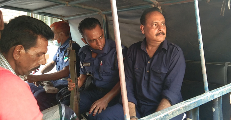 সাতক্ষীরা জেলা আইনজীবী সমিতির সাবেক সভাপতি গ্রেফতার