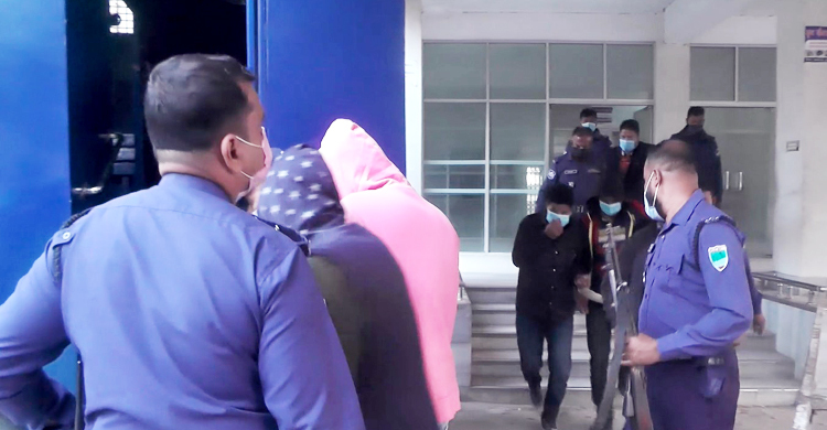 ছিনতাইয়ের প্রস্তুতিকালে আটক এসআইসহ পাঁচজন রিমান্ডে