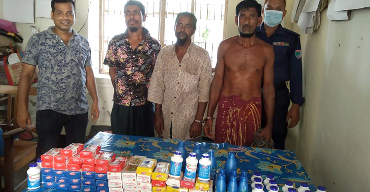 পুলিশের বিশেষ অভিযানে তিন চোর আটক