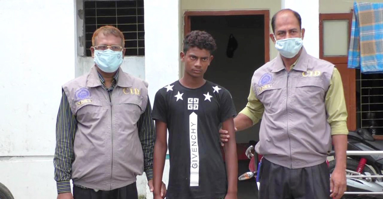 ভারতে পালিয়ে যাওয়ার সময় শিশু ধর্ষণে অভিযুক্ত যুবক ধরা