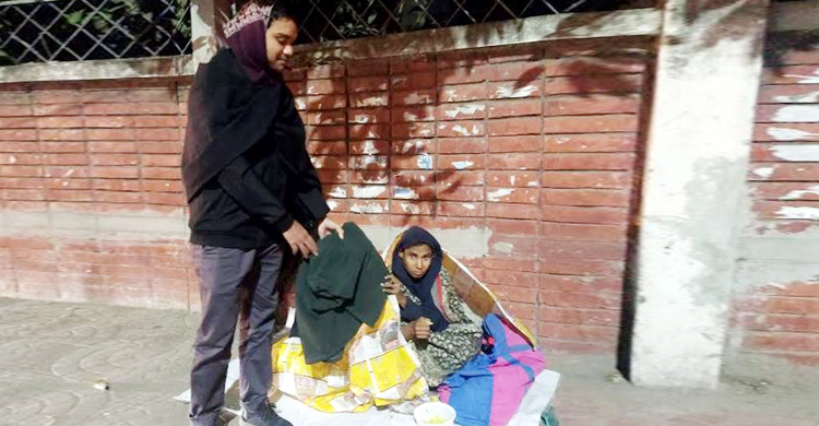 শীতার্তদের পাশে শেরেবাংলা কৃষি বিশ্ববিদ্যালয়ের ‘আলোকিত মানুষ’