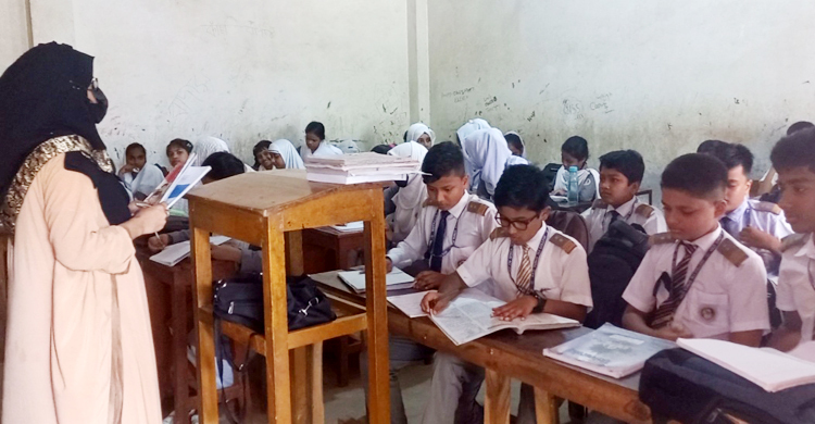 জিতু বহিষ্কার, ৫ দিন পর ক্লাসে শিক্ষার্থীরা