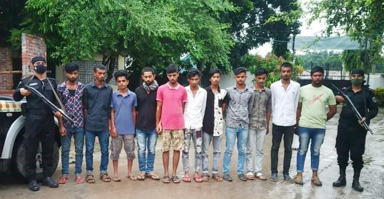 অপহরণের চার ঘণ্টা পর মাদরাসাছাত্রী উদ্ধার, গ্রেফতার ১১