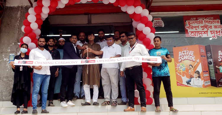 সাভারের বাইপাইলে ‘স্বপ্ন’র আউটলেট উদ্বোধন